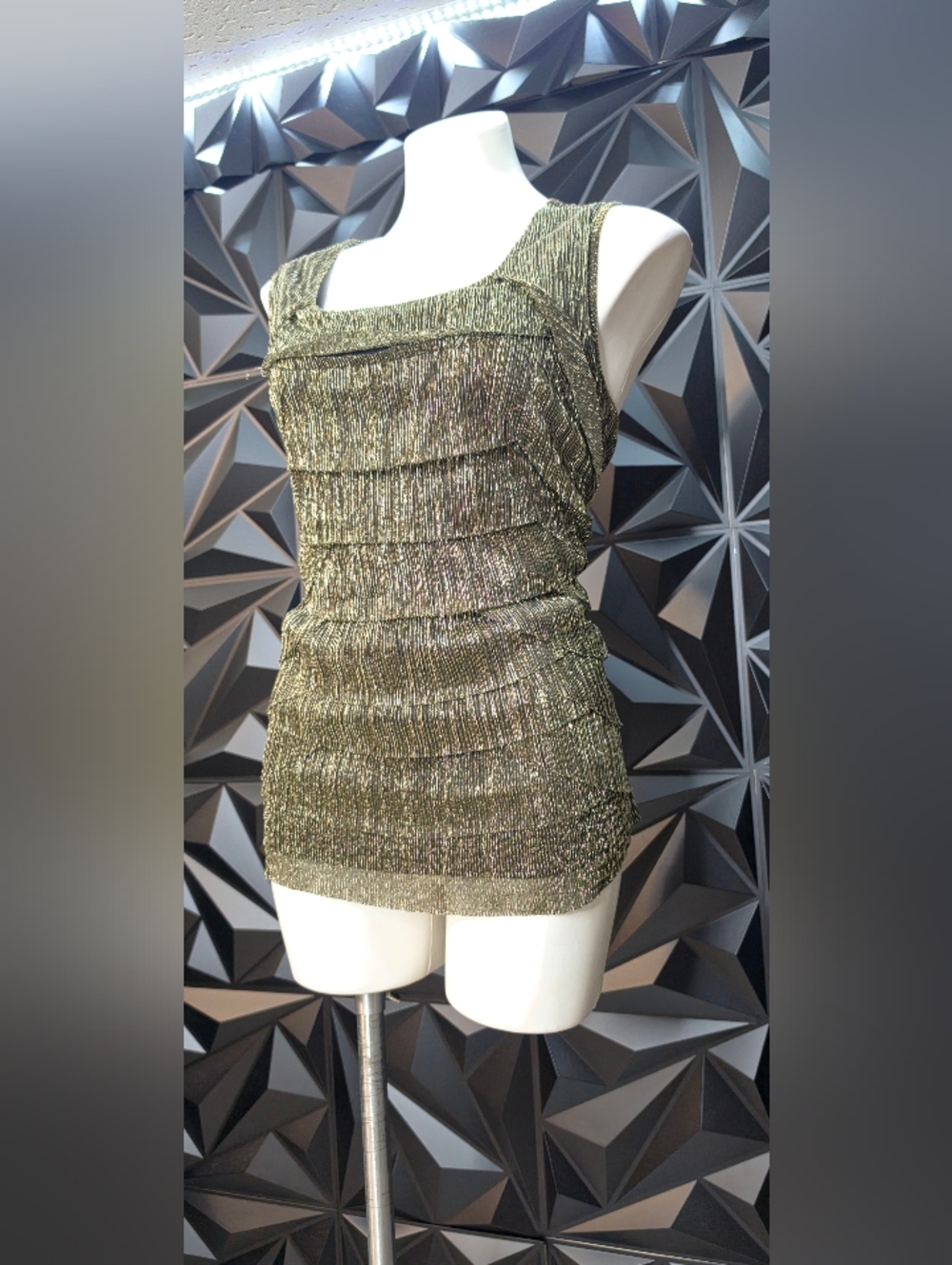 dressbarn Metallic Olive Green Sleeveless Square-Neck Tank